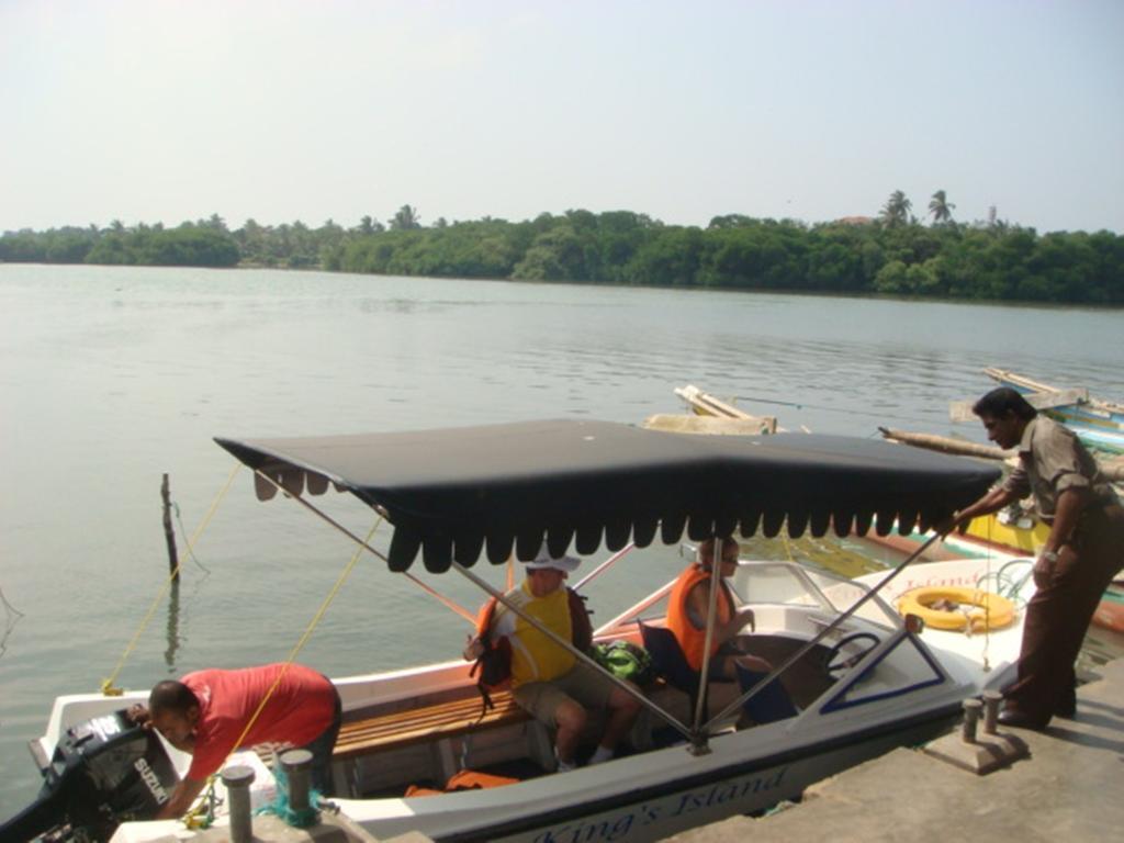 Randi Homestay In Negombo Bagian luar foto