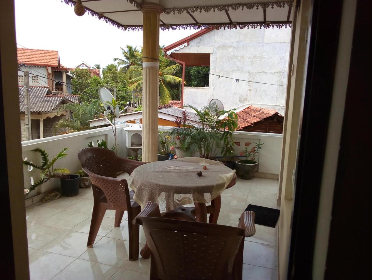 Randi Homestay In Negombo Bagian luar foto